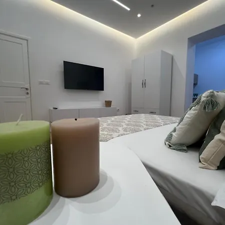 Apartment 2 *